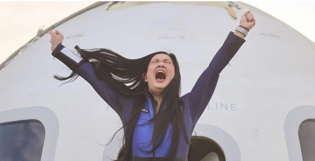 从太空归来后，我坠入了黑暗：一名蓝色起源宇航员的抑郁自白