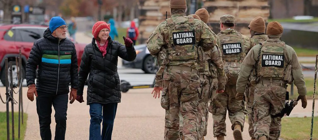 策略转向？特朗普宣布将从部分“蓝州”城市撤出国民警卫队