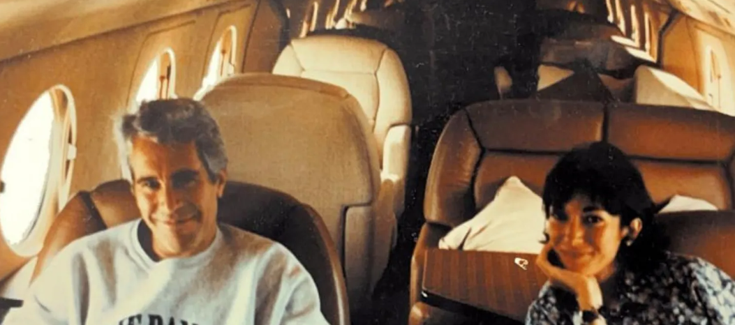 潘多拉魔盒重启：官员发现百万份可能与爱泼斯坦案有关的新文件